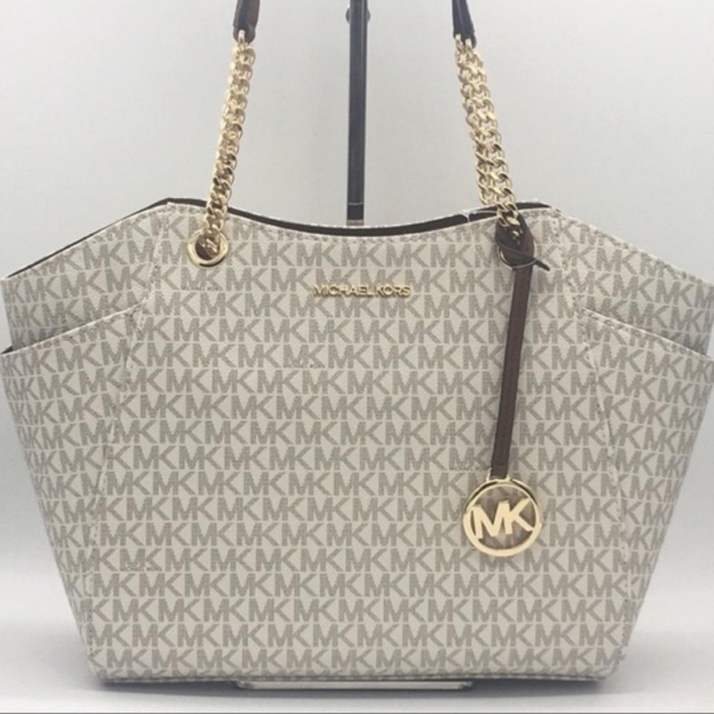 MICHAEL KORS LG CHAIN SHOULDER TOTE VANILLA NWT - Picture 3 of 16